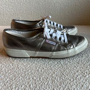 Superga Metallic Silver Sneakers M8, W9.5
